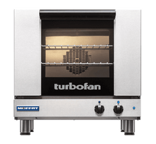 Turbofan Convection Oven, 3 tray-(460w x 330d, 85mm spacing), 12A, bi-rev fan.